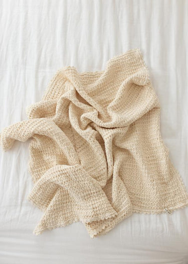Fin & Vince Organic Waffle Blanket, Milk